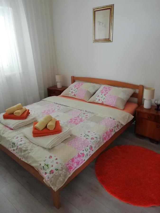 Apartman Zana Vodice Exterior photo