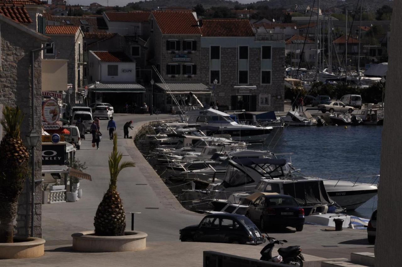 Apartman Zana Vodice Exterior photo